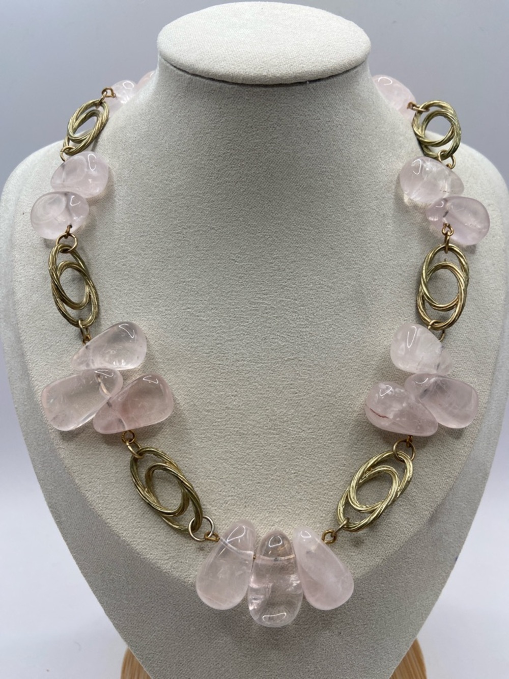 Art Nouveau Rose Quartz Teardrop Necklace 17”L With 3”L Extender Feminine